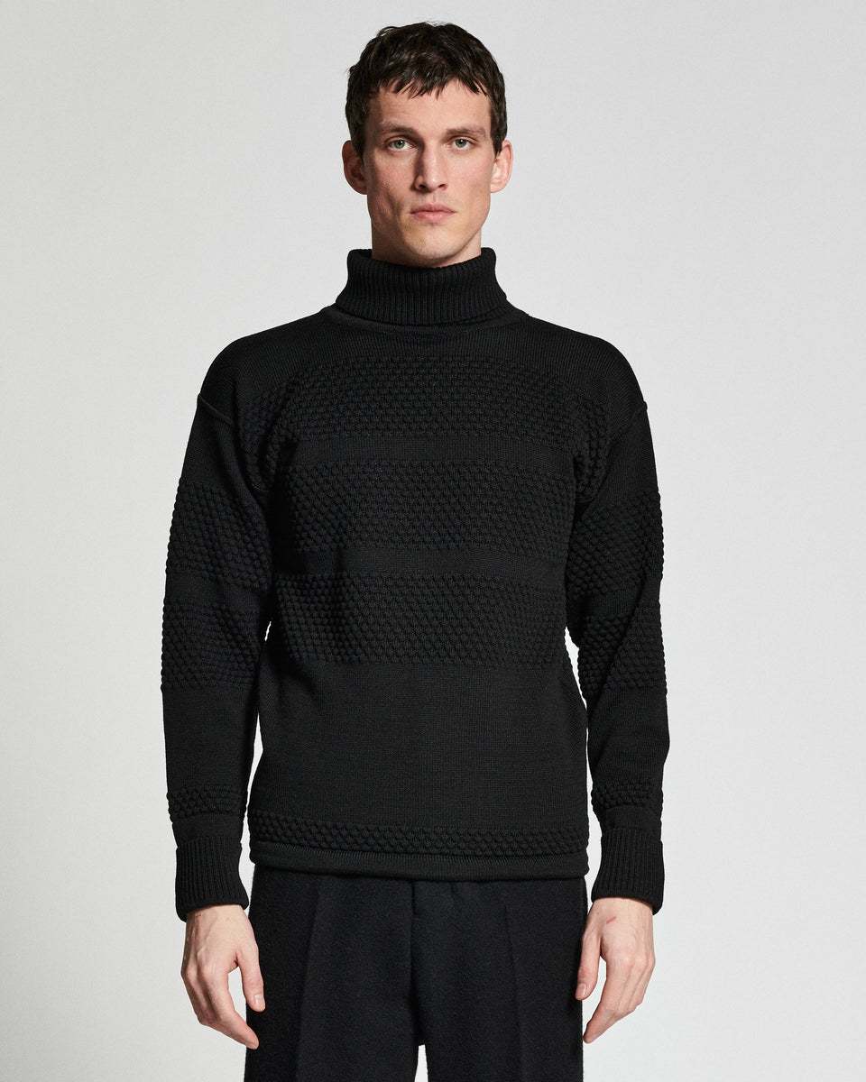 FISHERMAN sweater | høj hals, black void – S. N. S. HERNING [ EUR ]