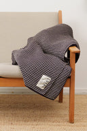 LOYAL blanket, deep purple melange / soft white